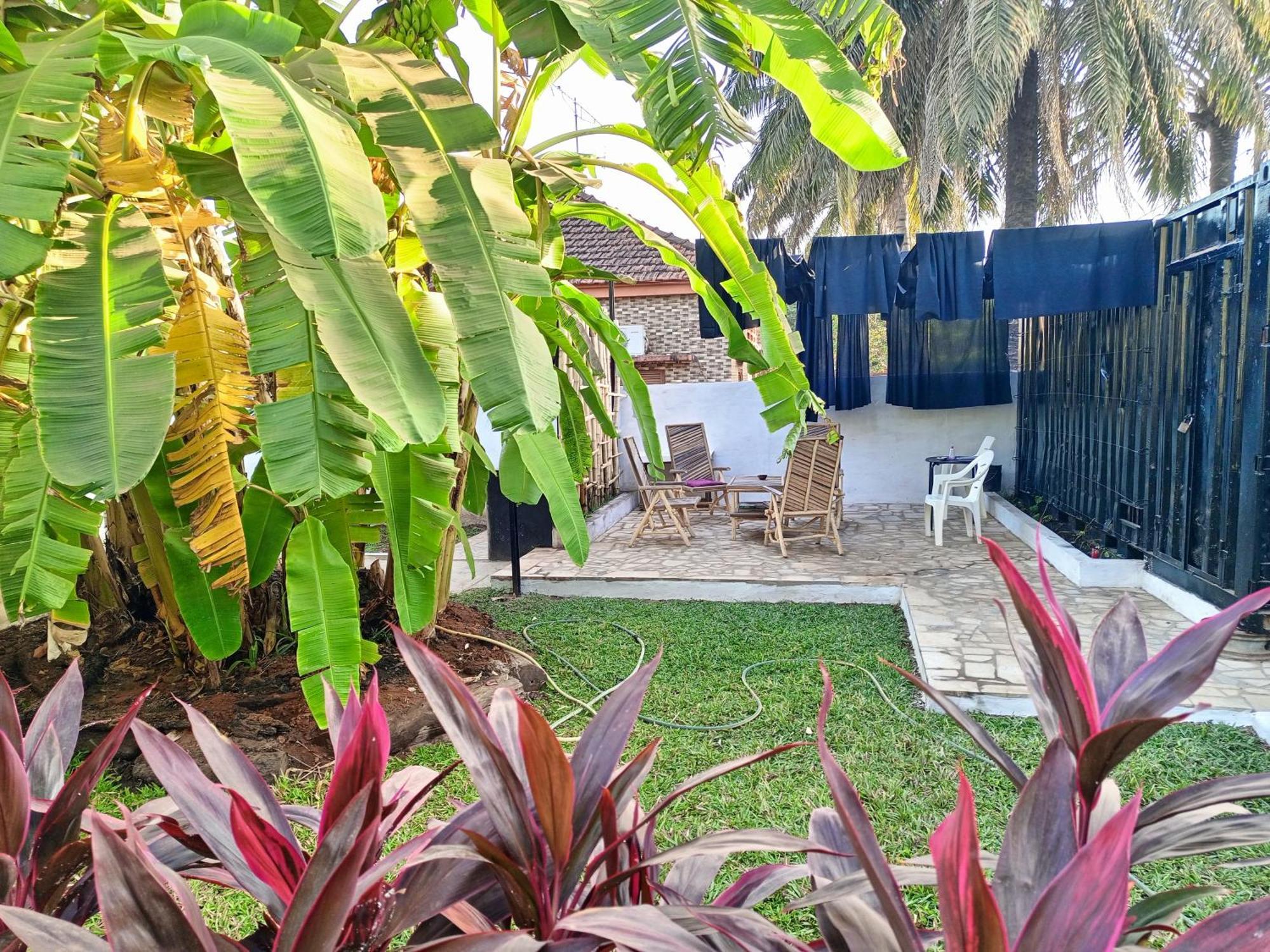 Casa Cacheu Homestay Guest House Bissau Exterior photo