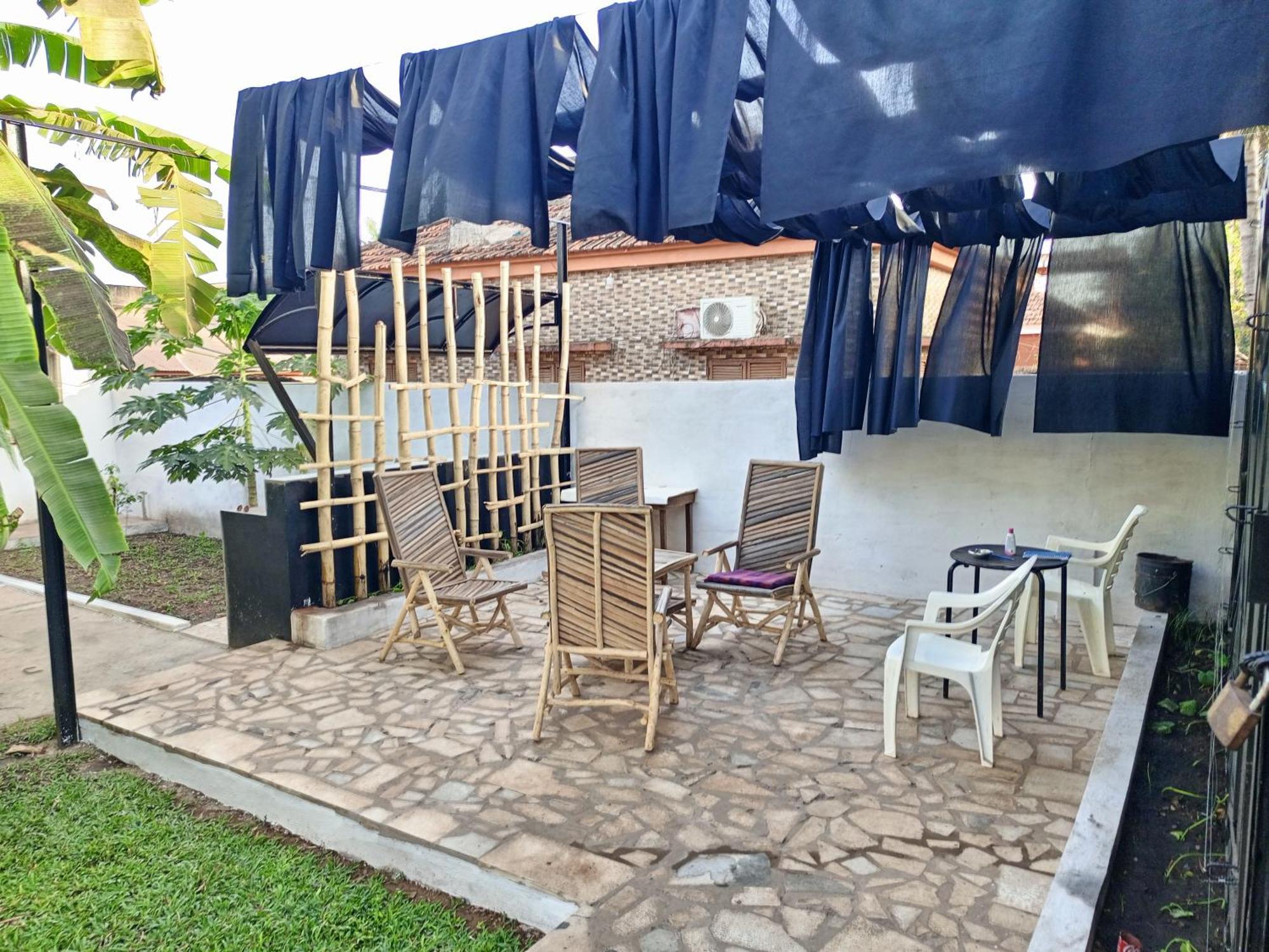 Casa Cacheu Homestay Guest House Bissau Exterior photo