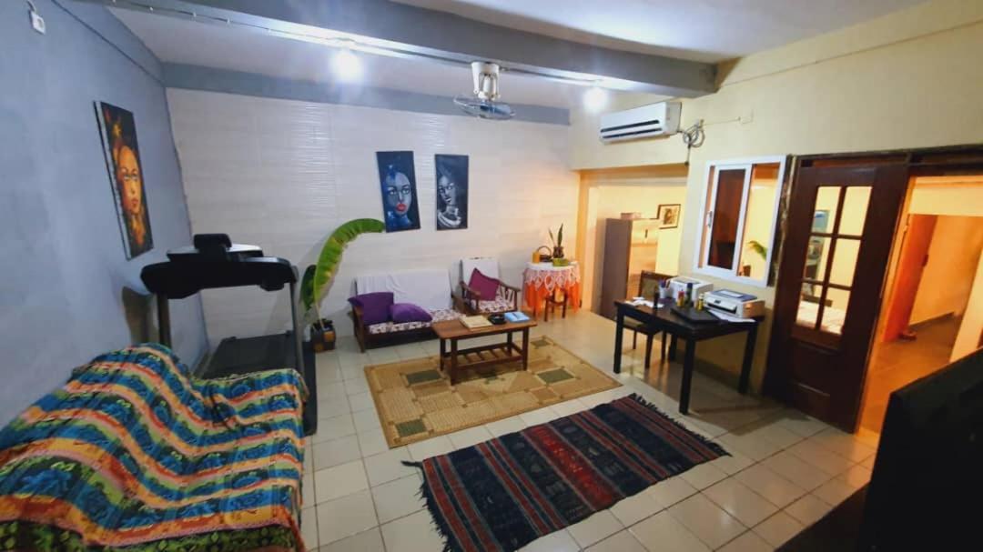 Casa Cacheu Homestay Guest House Bissau Exterior photo