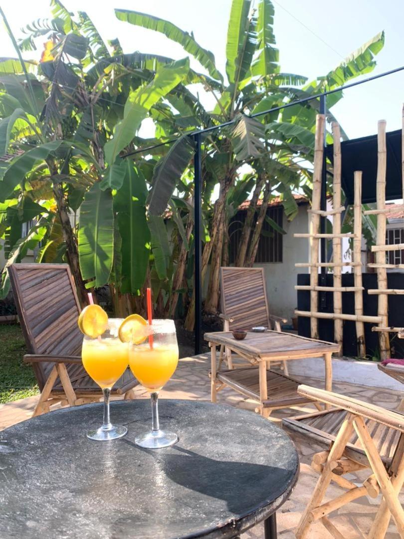 Casa Cacheu Homestay Guest House Bissau Exterior photo