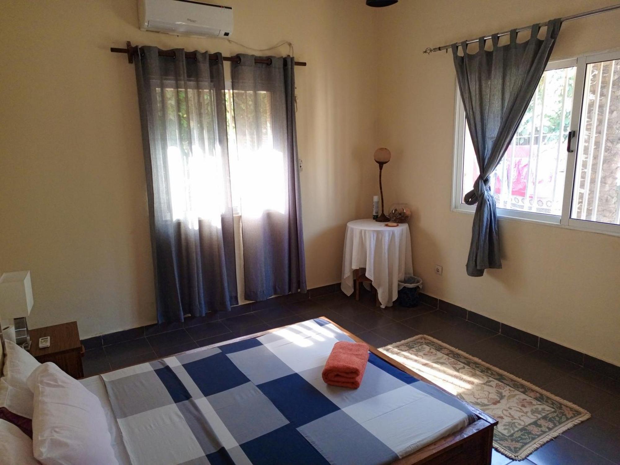 Casa Cacheu Homestay Guest House Bissau Exterior photo